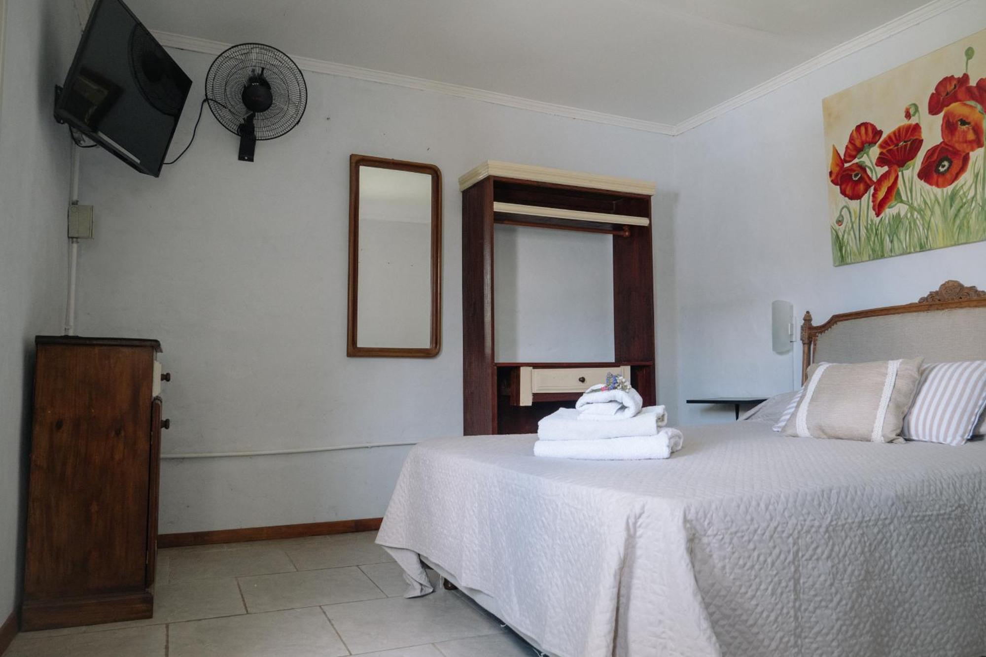 El Descanso San Antonio de Areco Eksteriør billede